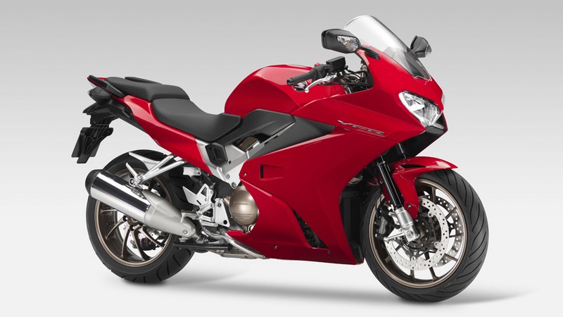 moto-honda-bpm-vfr-800-003
